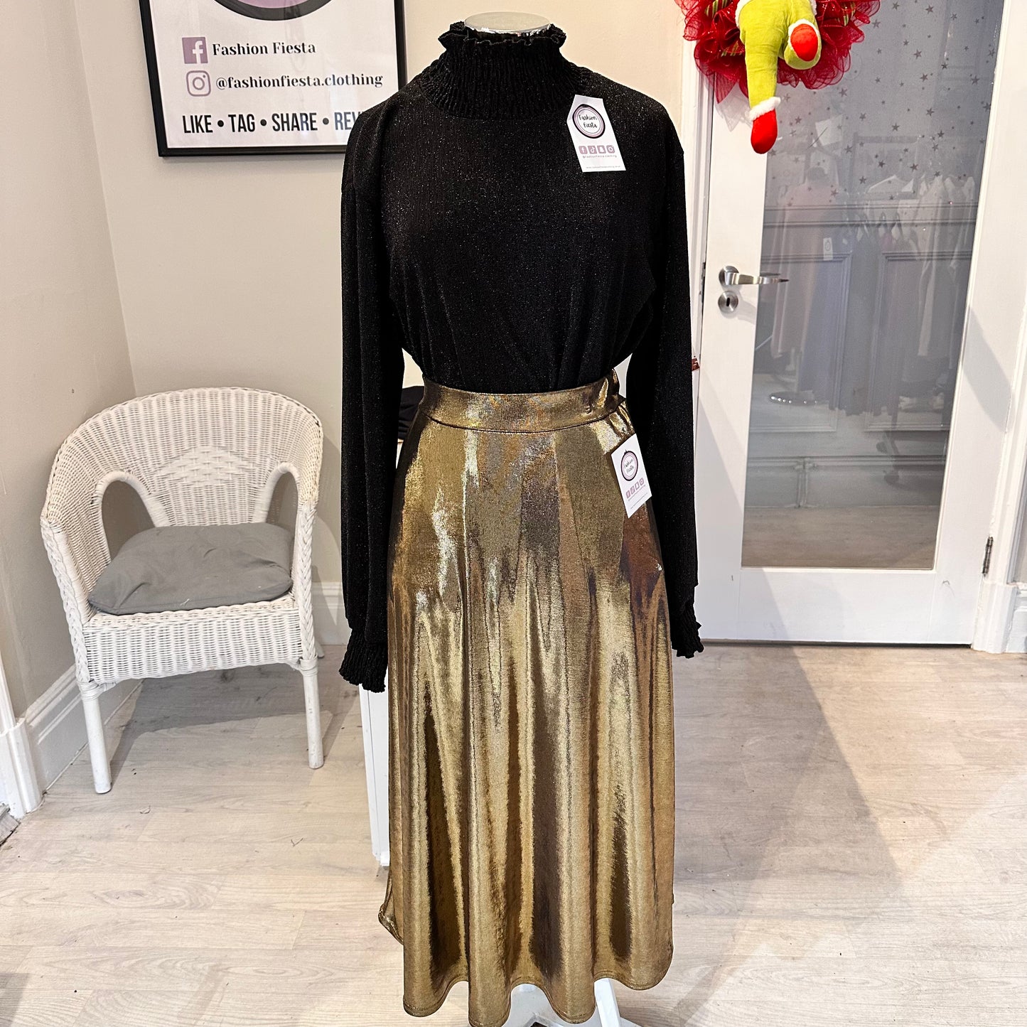 1481 - SHIMMER SKIRT