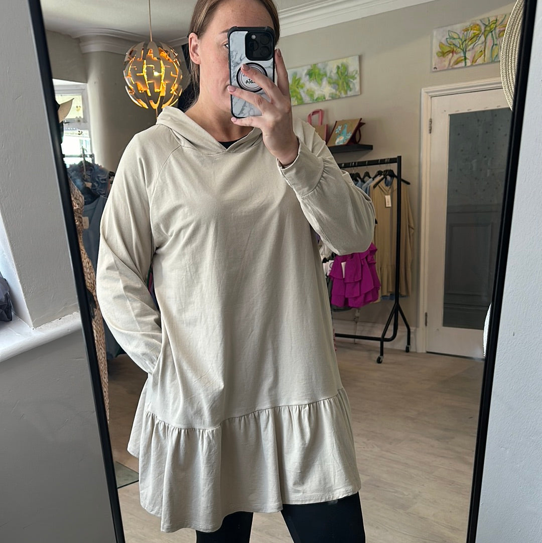 1592 - Frill Bottom Lightweight Hoodie