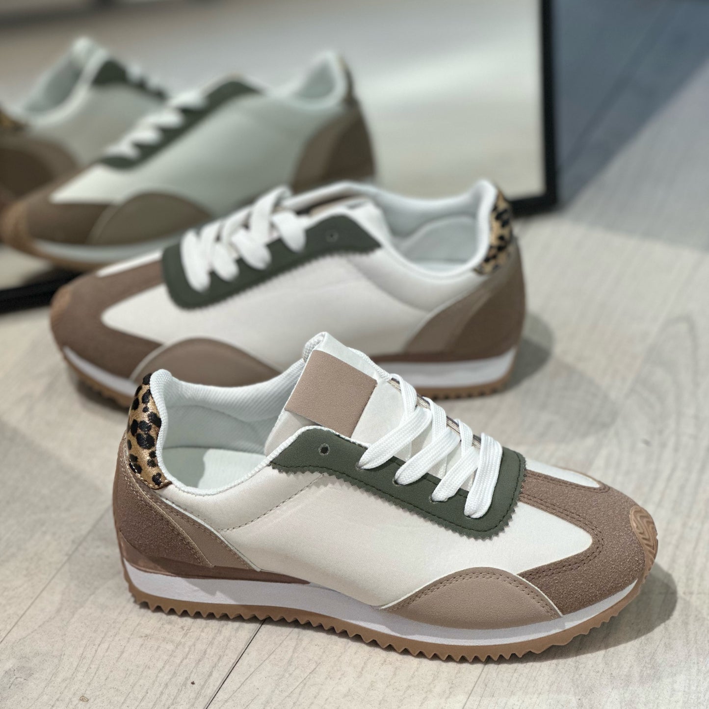S1008 - LEOPARD FLATE LACE UP TRAINERS