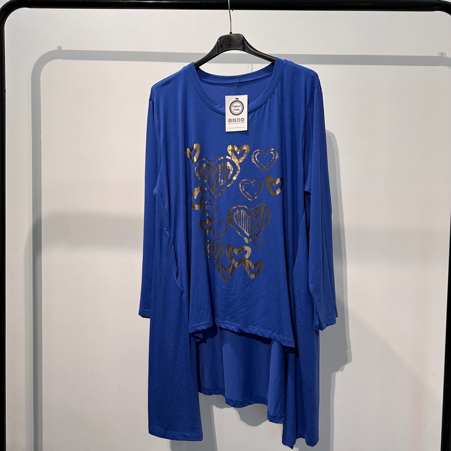1544 - HEART DETAIL 3/4 SLEEVE TOP