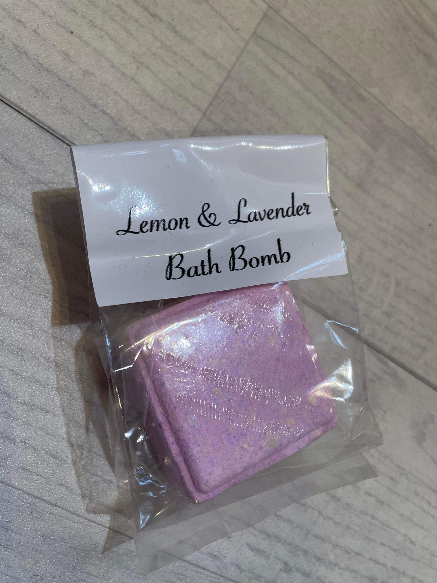 BATH BOMB