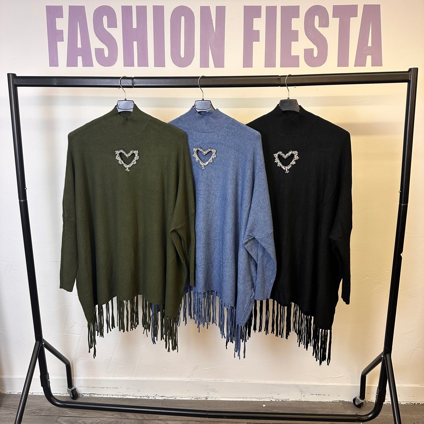 1827 - Heart Detail Poncho Jumper