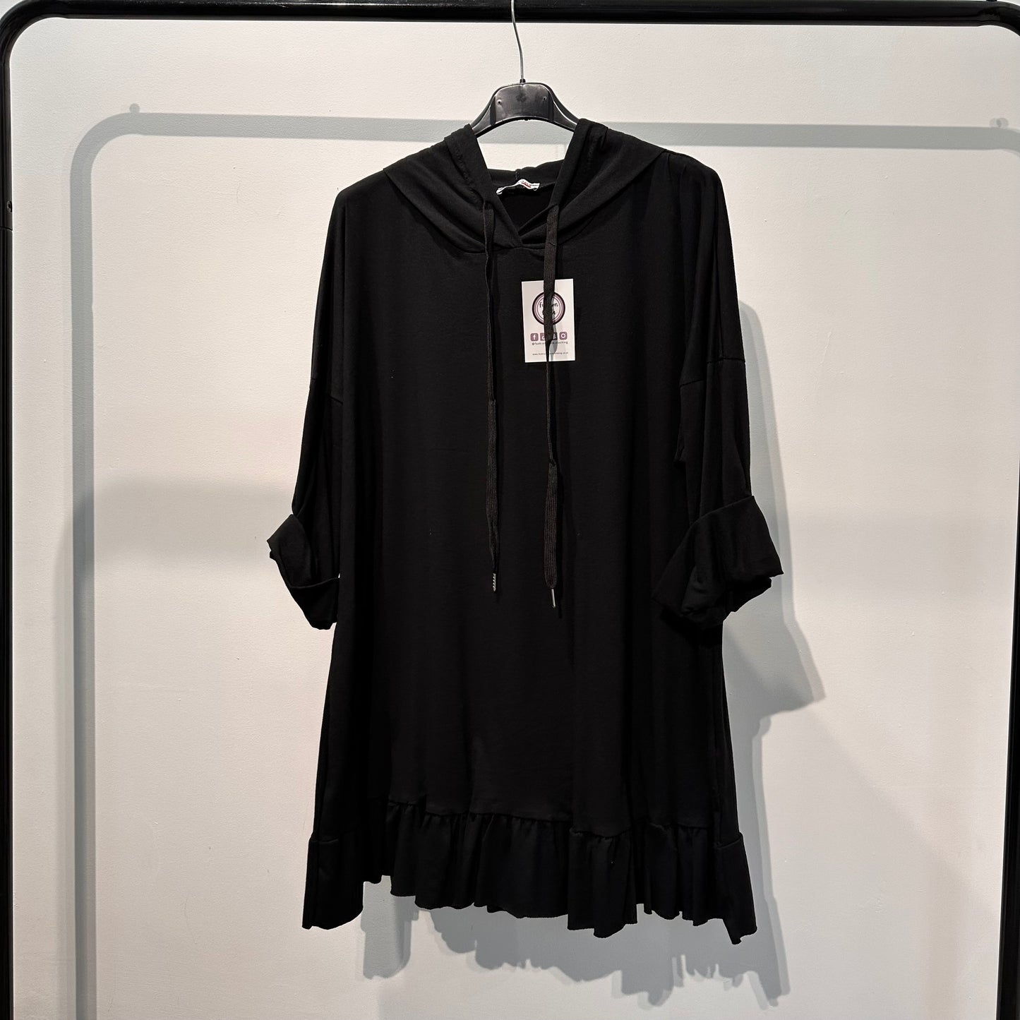 1543 - FRILL BOTTOM LIGHTWEIGHT HOODIE