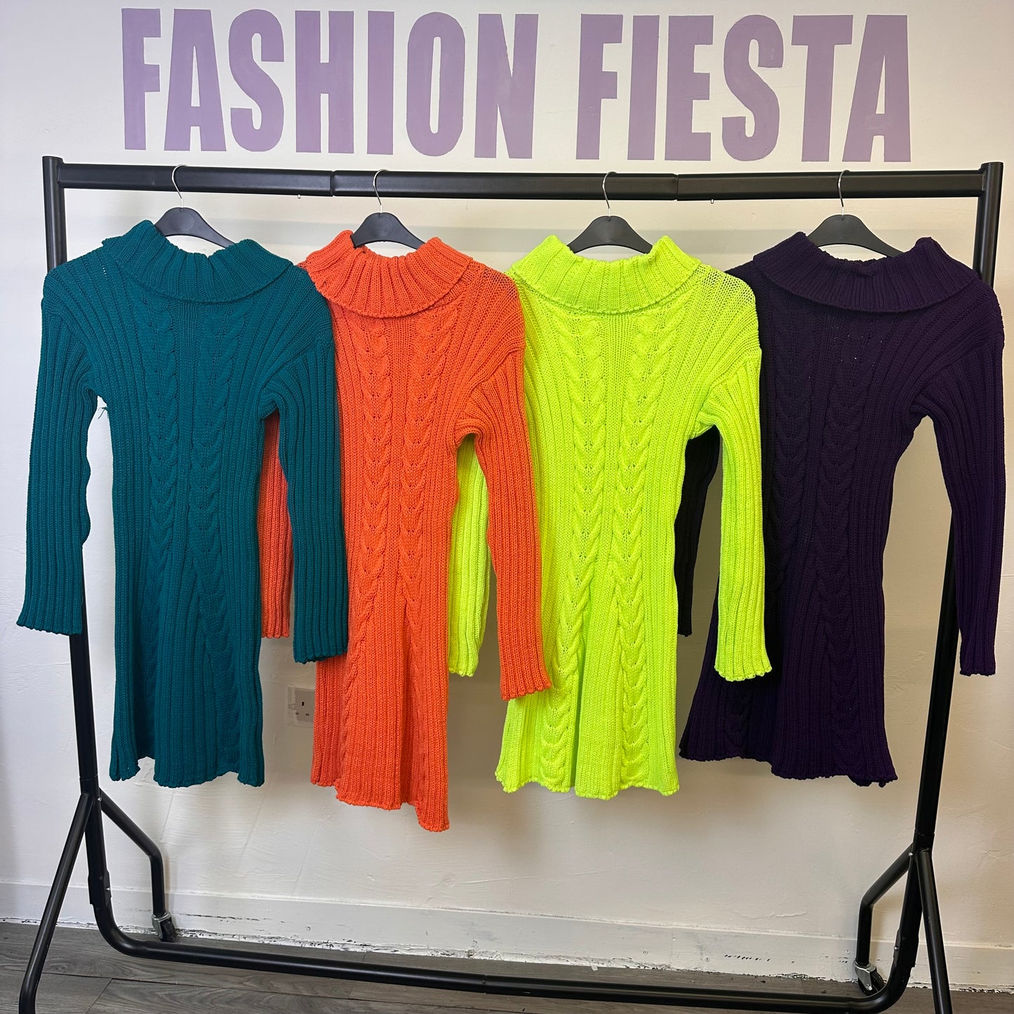 1845 - Jumper Dress