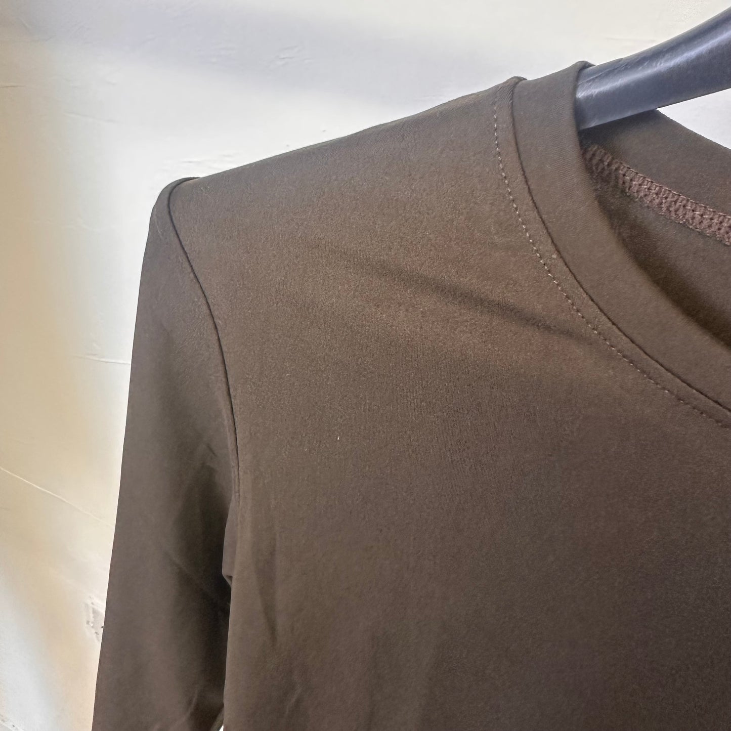 1904 - Long Sleeve Basic Top