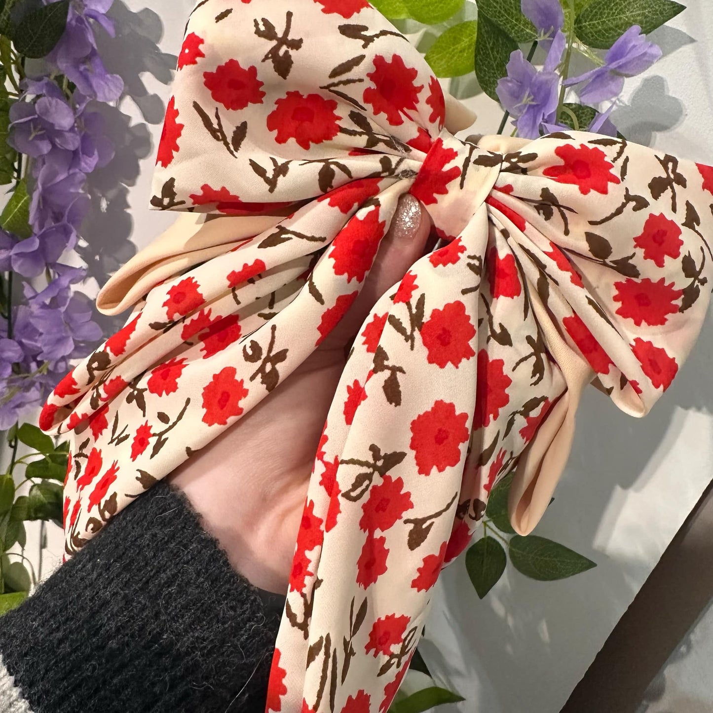 A107 - XXL Hair Bow
