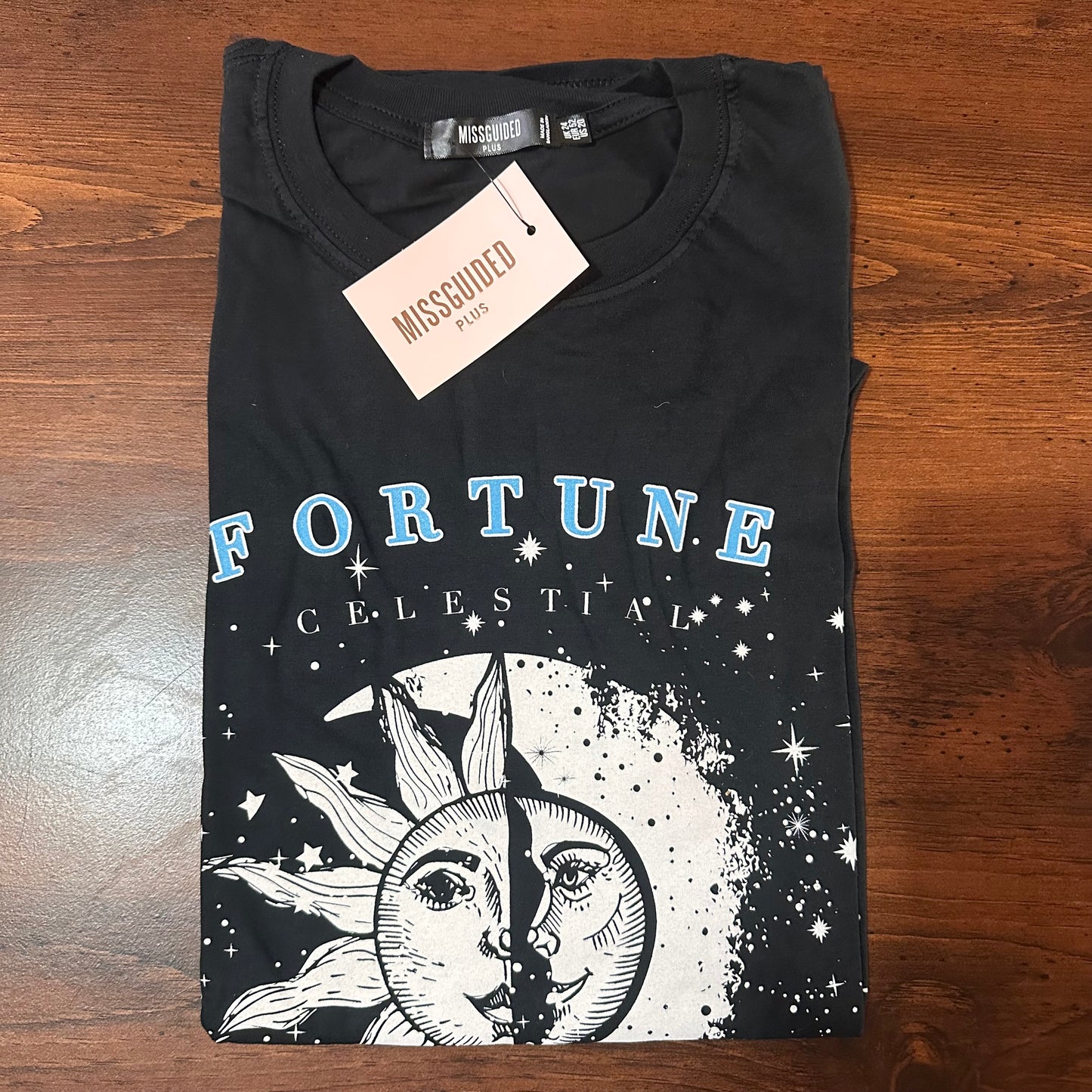 B1004 - MG - Fortune Graphic Tee