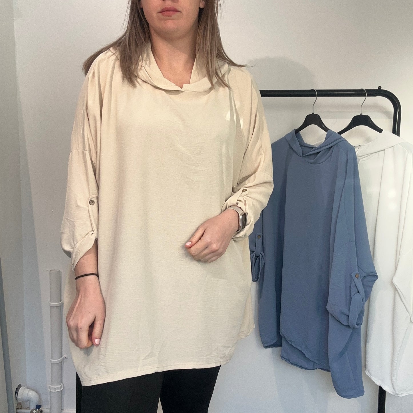 1531 - HOODED 3/4 SLEEVE LIGHTWEIGHT JUMPER