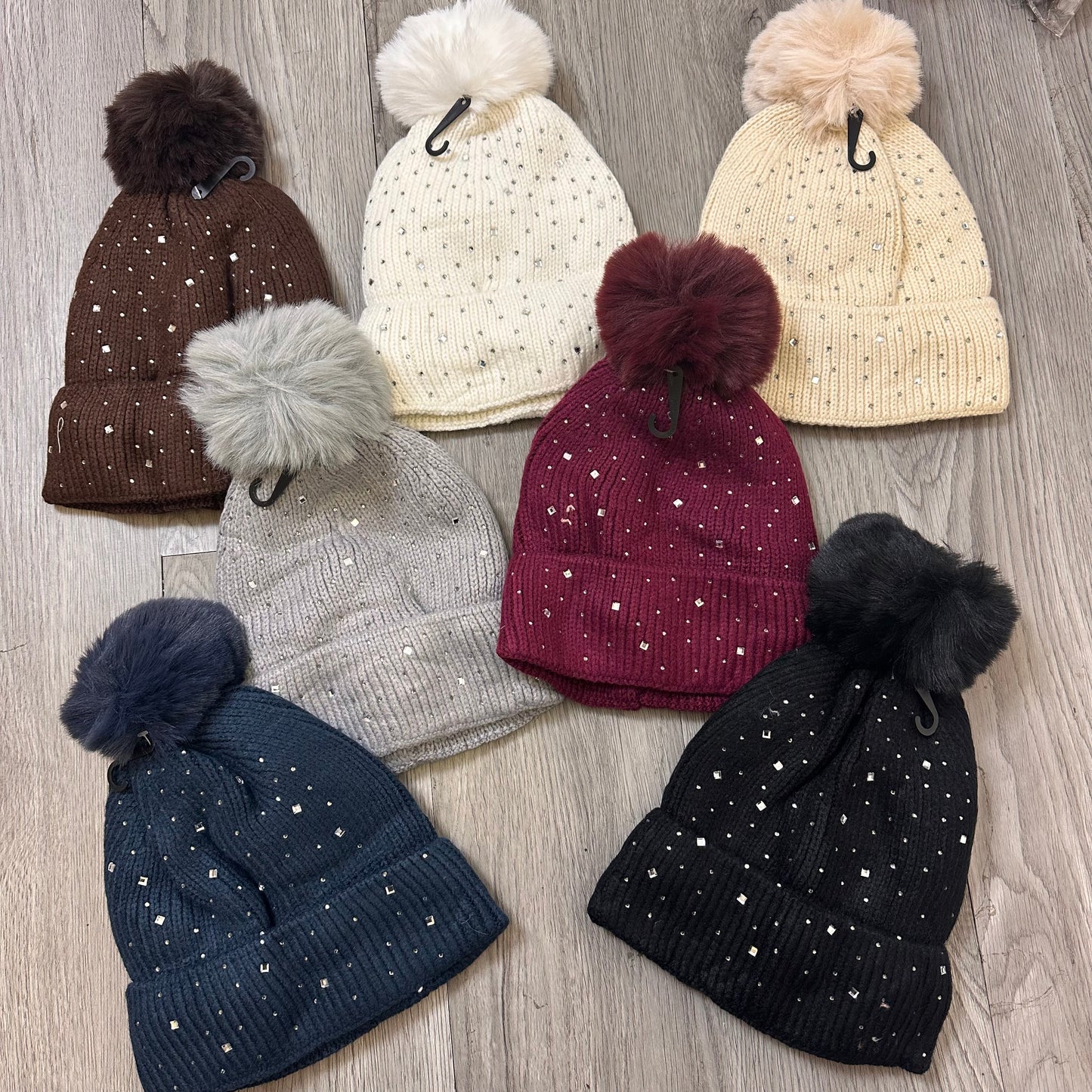 A088 - Sparkle Fleece Lined Fur Bobble Hat