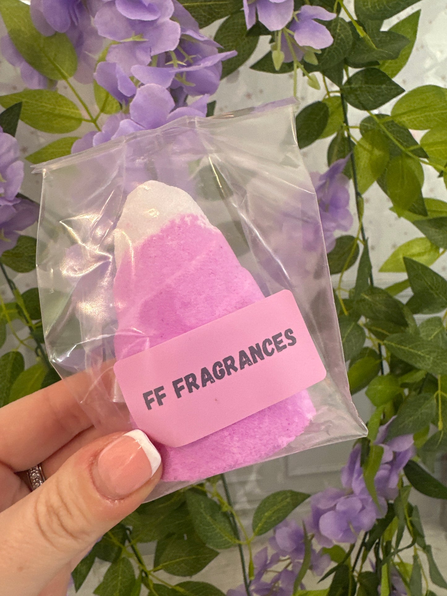 F1014 - FF FRAGRANCE - Tornado Bath Bomb