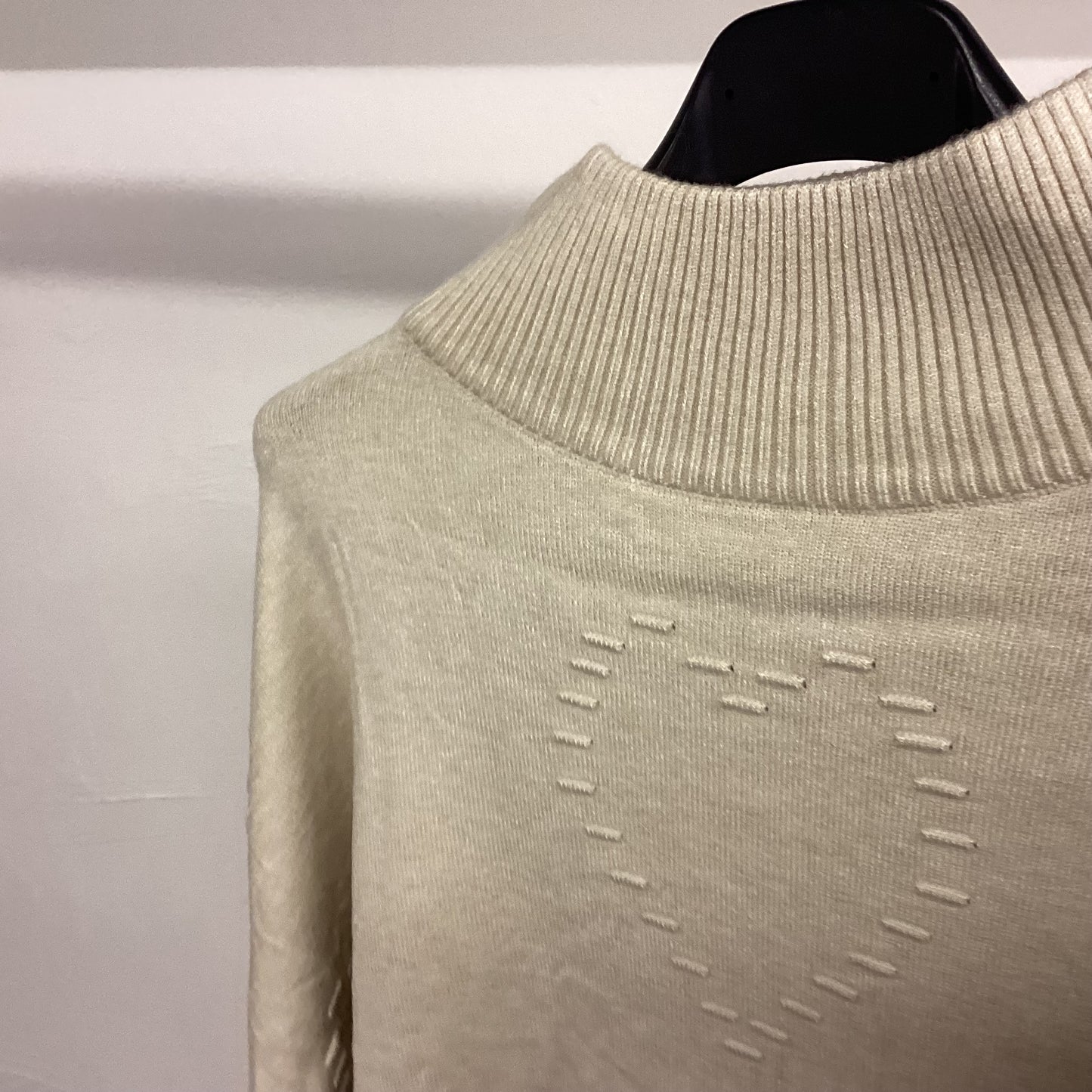 1878 - Heart Stitch Pattern High Neck Jumper