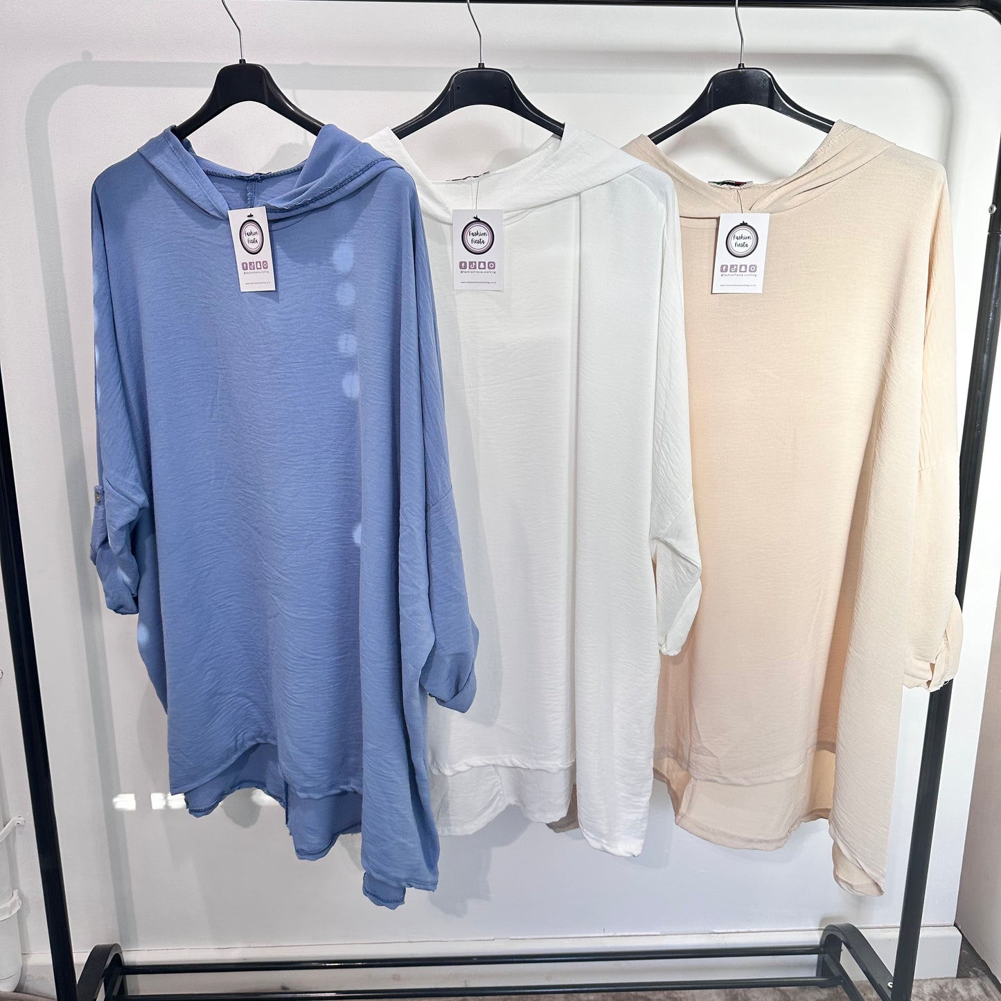 1531 - HOODED 3/4 SLEEVE LIGHTWEIGHT JUMPER