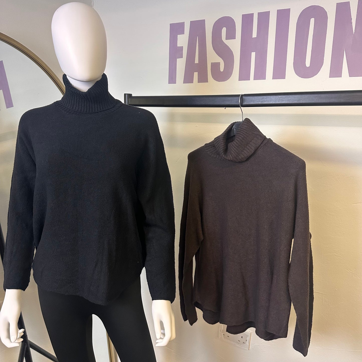 1900 - Soft Knit High Neck Jumper