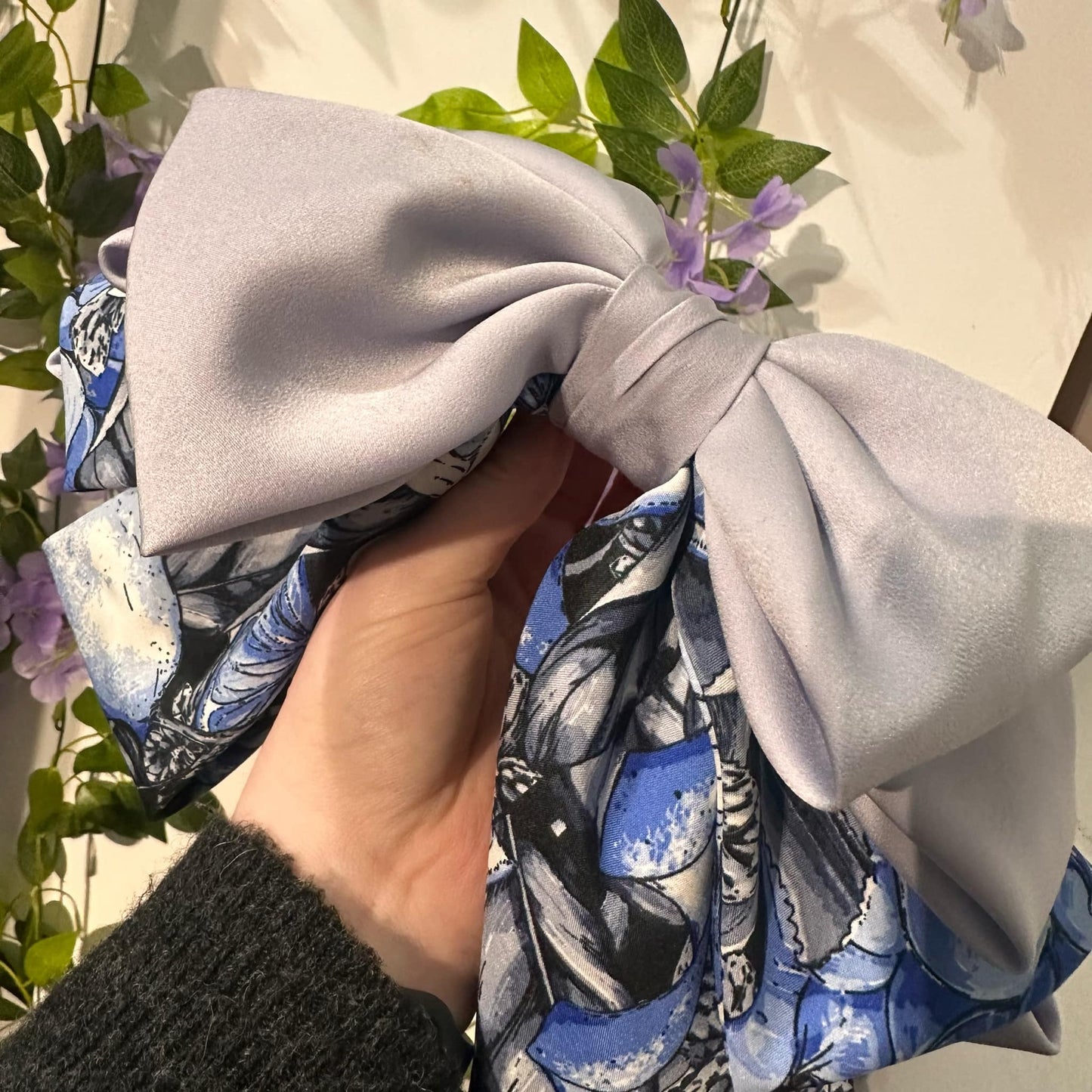 A107 - XXL Hair Bow