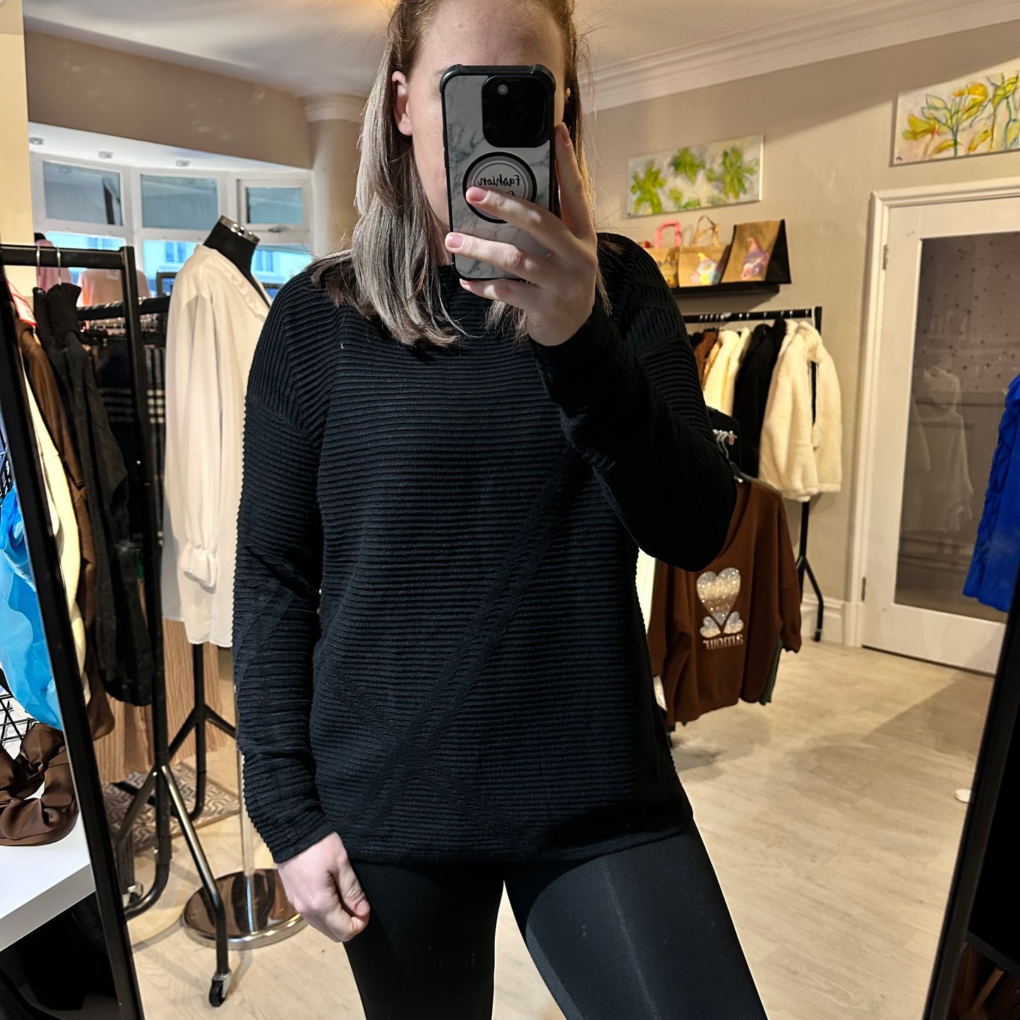 1519 - RIBBED ROUND NECK JUMPER