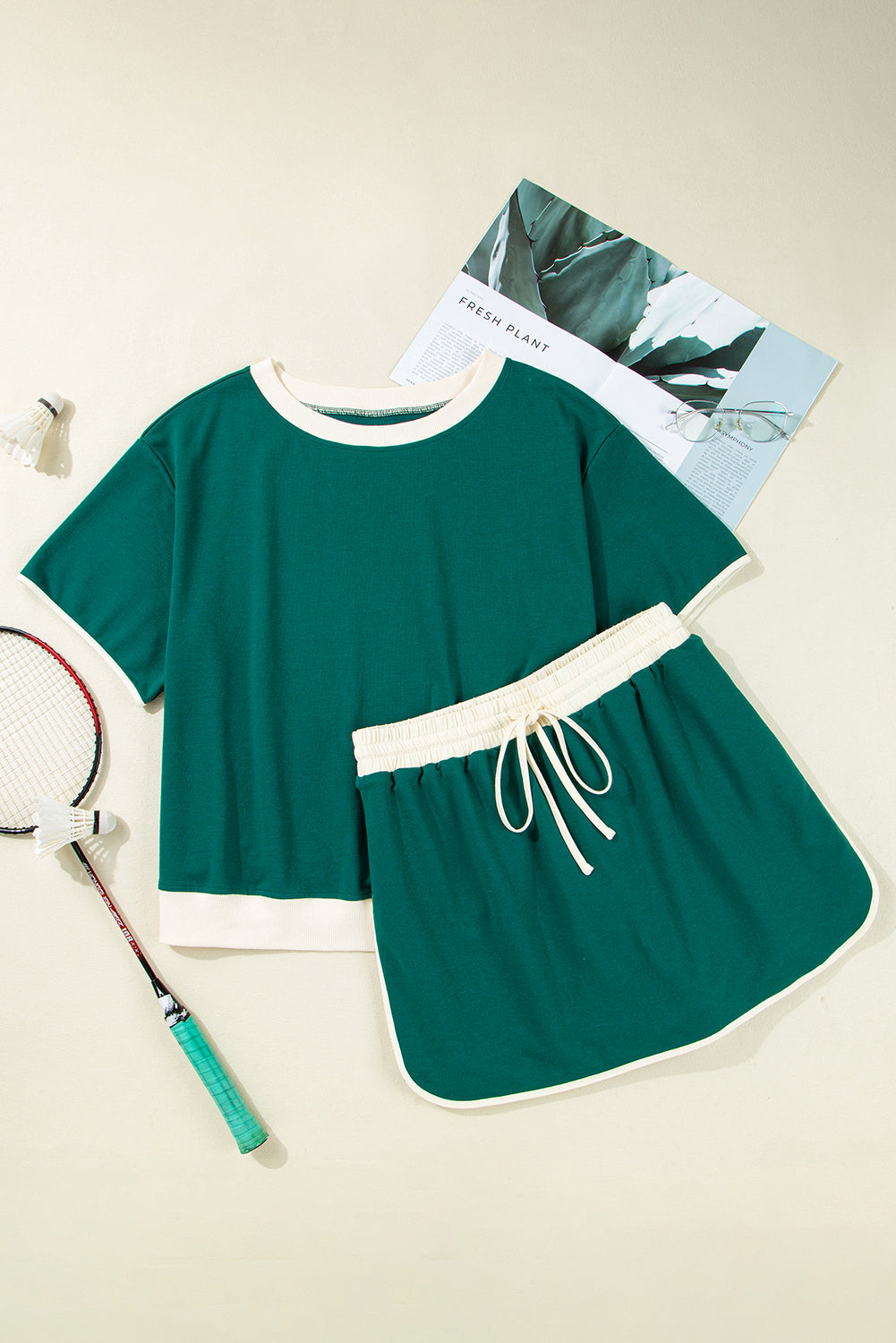 Bonbon Plus Size Contrast Trim T Shirt and Skirt Two Piece Set