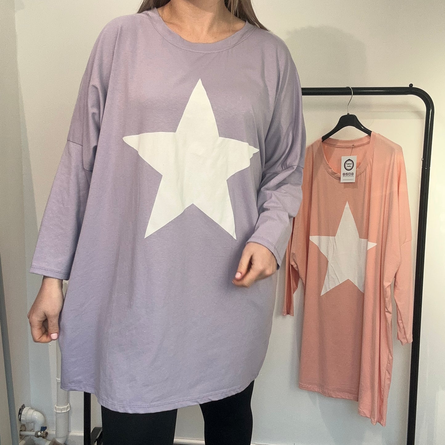 1526 - STAR 3/4 SLEEVE TOP