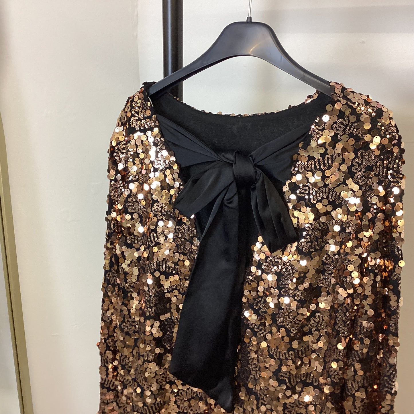 1872 - Chunky Sequin Satin Bow Back Dress