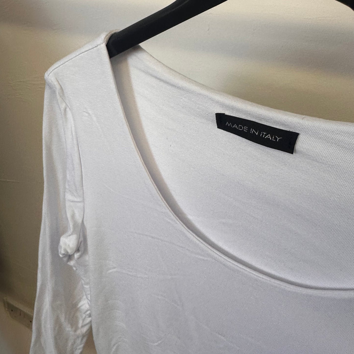 1841 - Long Sleeve Basic Top