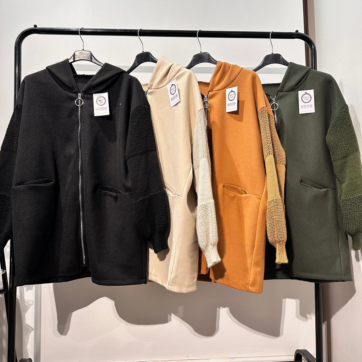 1499 - CUFFED HOODED JACKET
