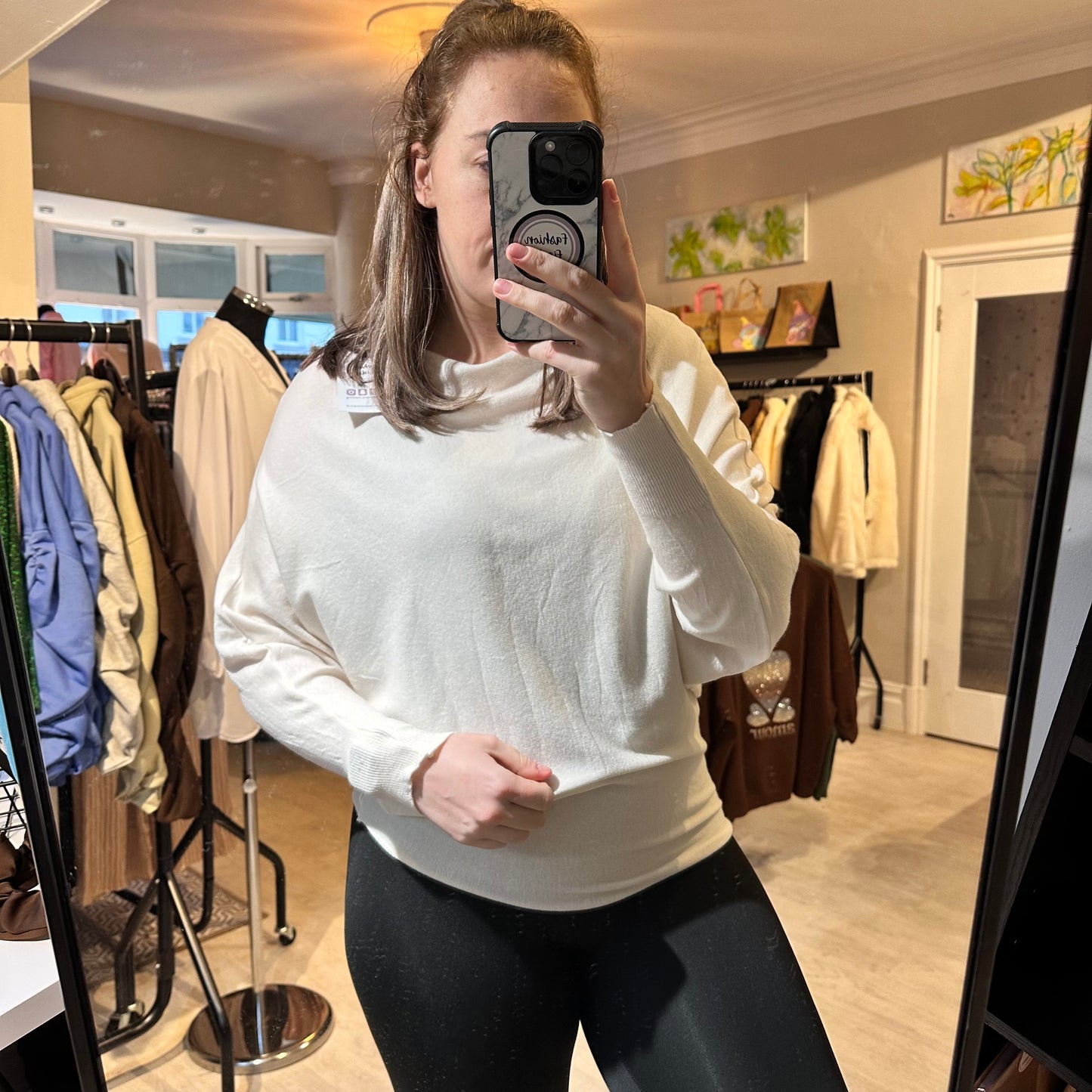 1515 - SOFT TOUCH ROUND NECK BATWING TOP
