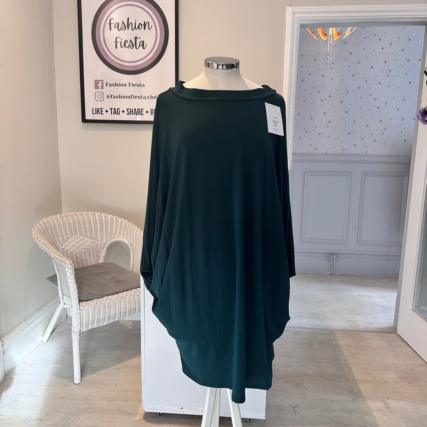 1430 - BASIC BATWING TUNIC