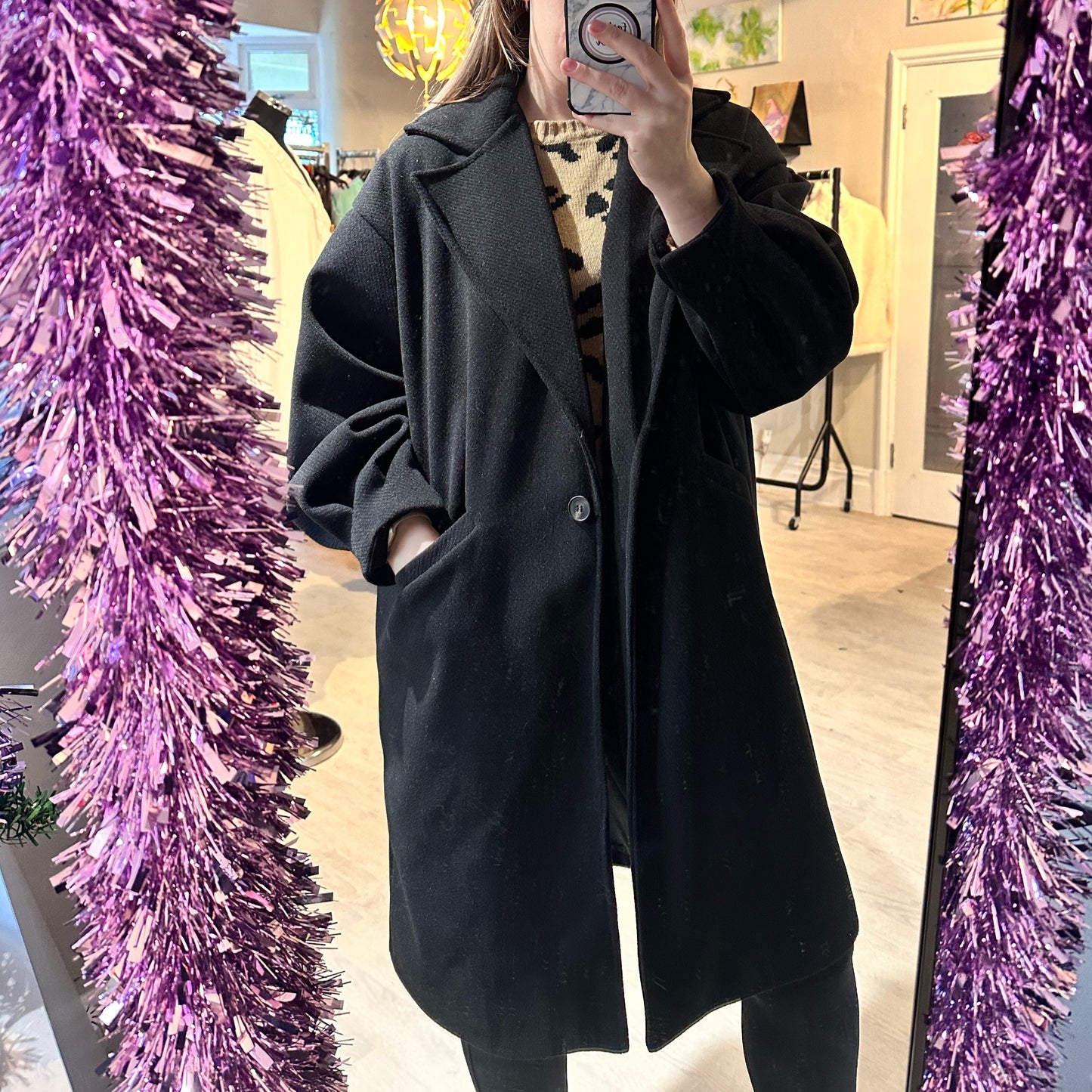 1521 - BLACK POCKET COAT