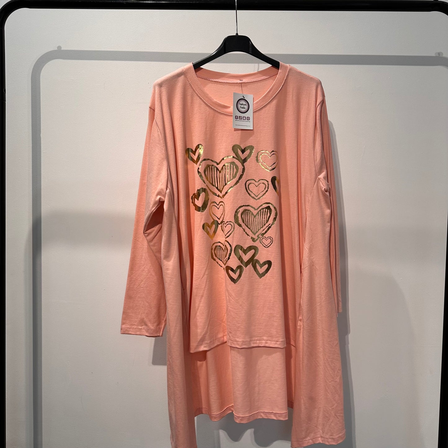 1544 - HEART DETAIL 3/4 SLEEVE TOP