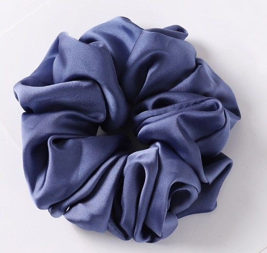 *PRE-ORDER* A057 - Scrunchie