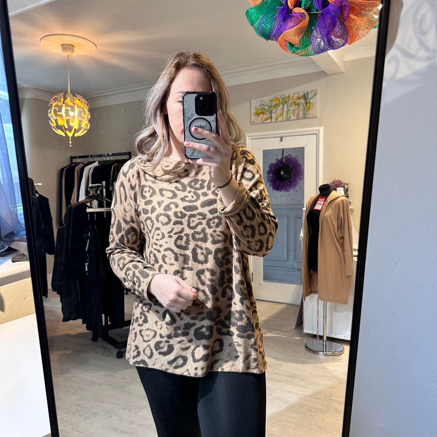 1424 - SOFT KNIT LEOPARD TOP