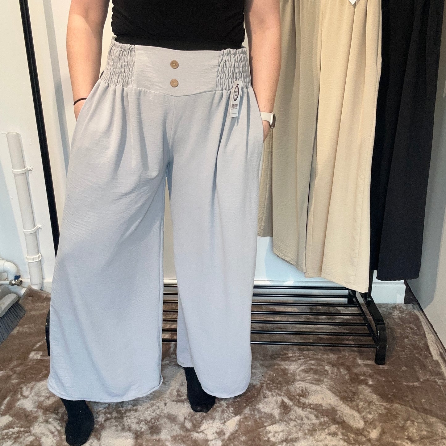 1533 - WIDE LEG POCKET BUTTON DETAIL PANTS
