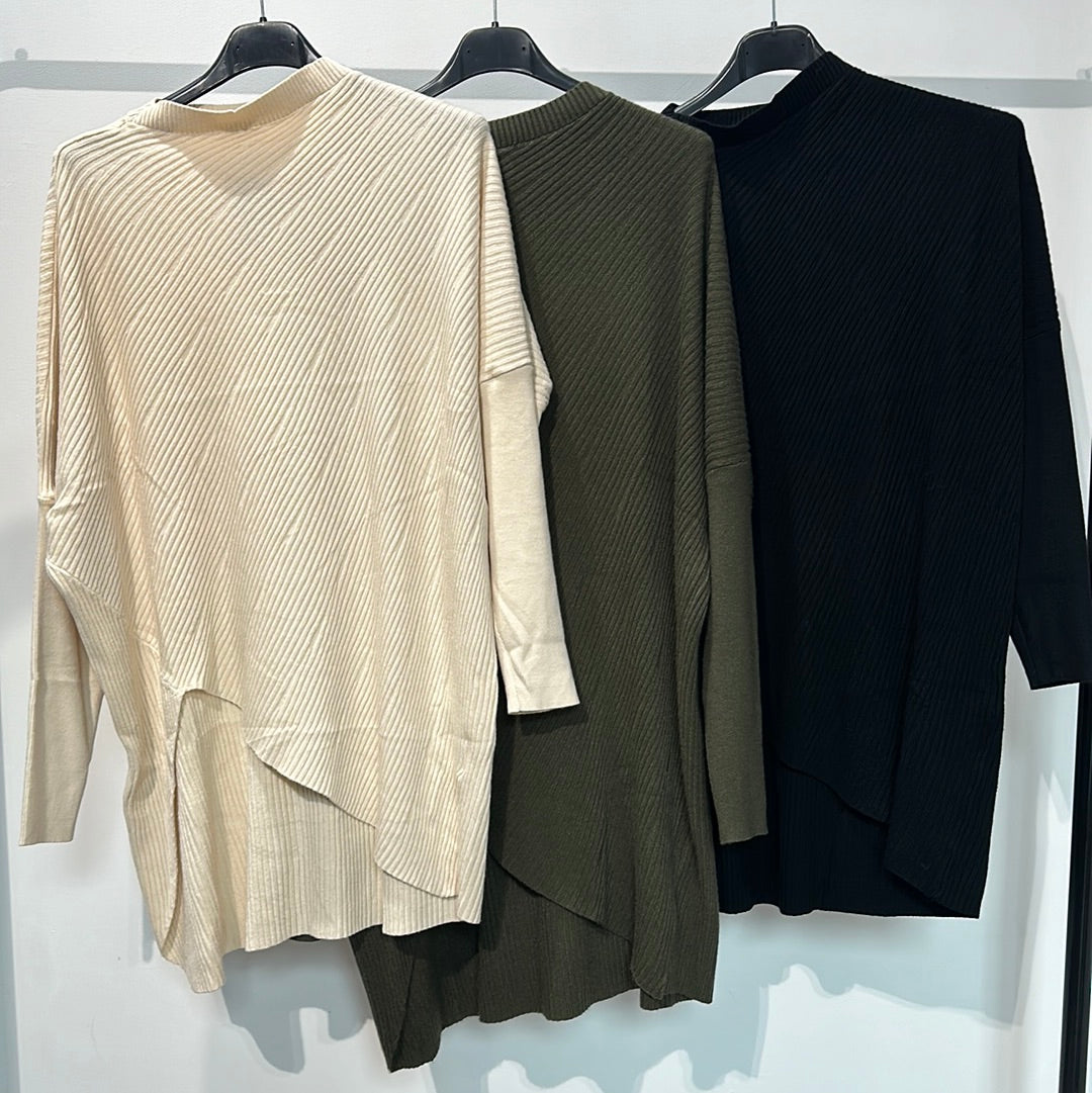 1518 - RIBBED SLIM LSEEVE BATWING JUMPER