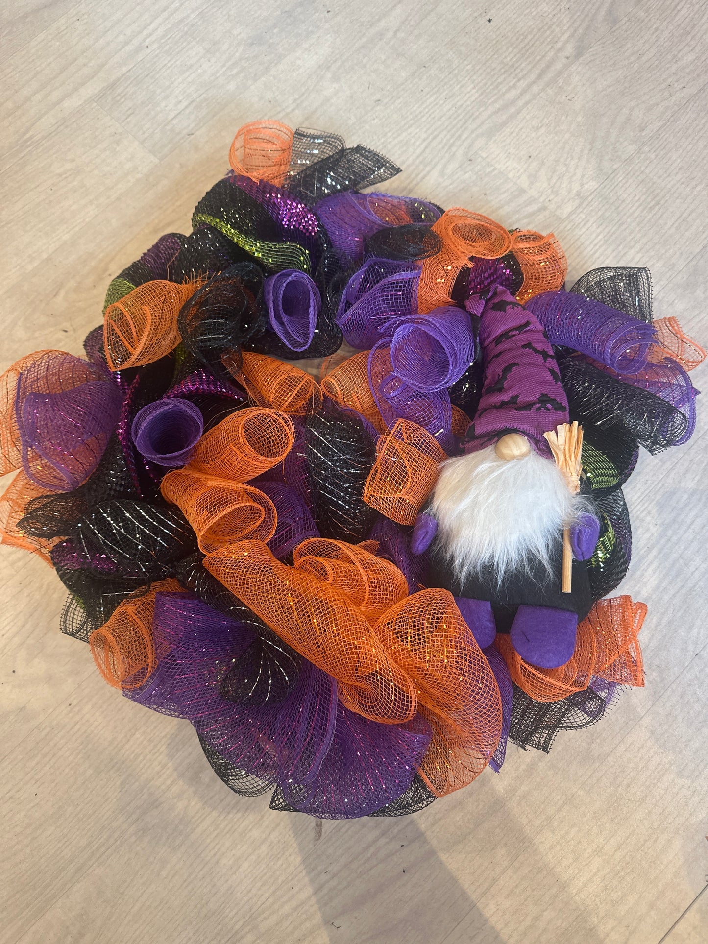 HOG - Halloween Wreath - Purple Gonk