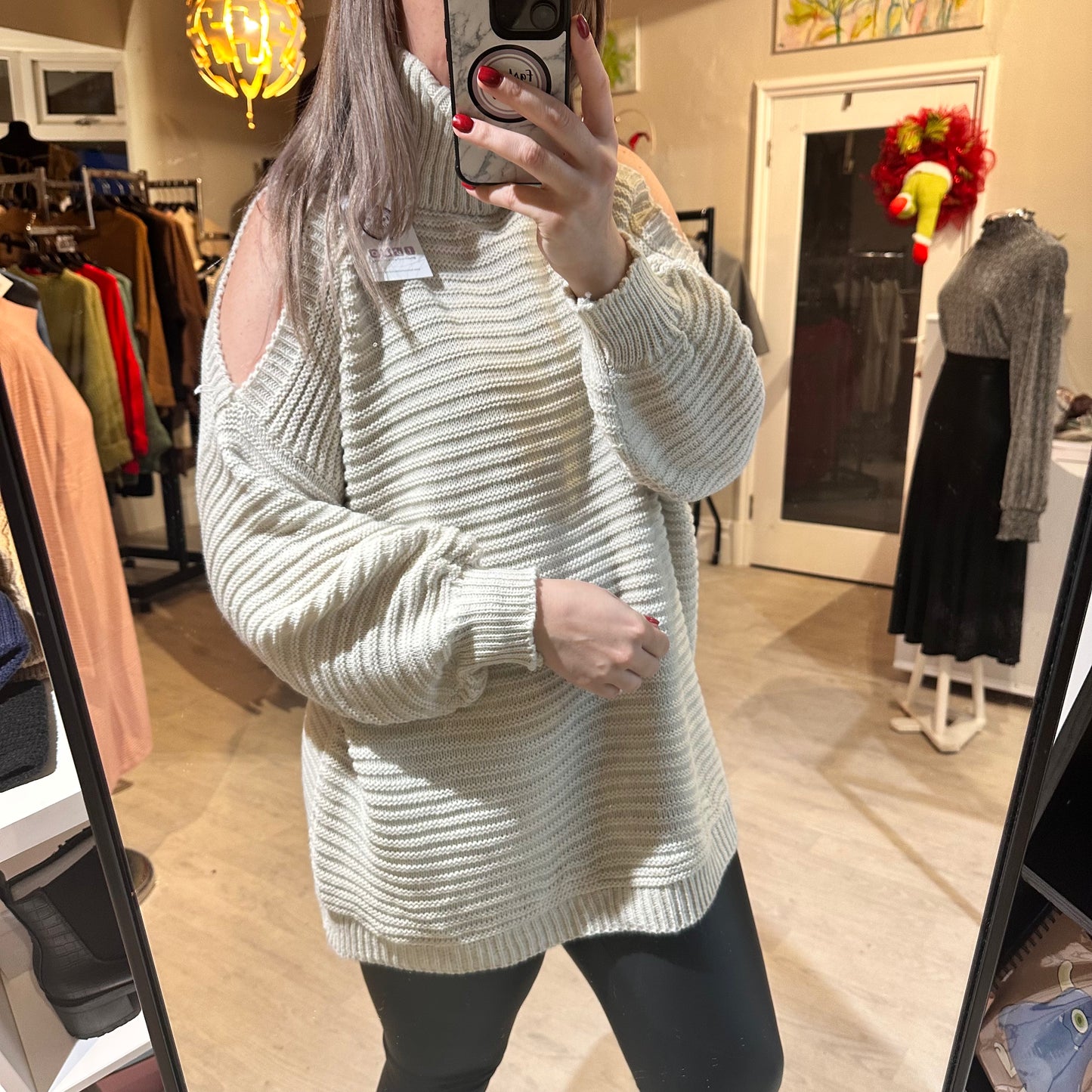 1485 - CHUNKY KNIT POLAR NECK COLD SHOULDER JUMPER