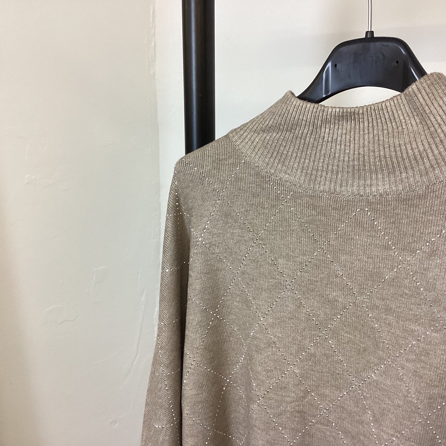 1873 - Batwing High Neck Long Back Diamanté Jumper