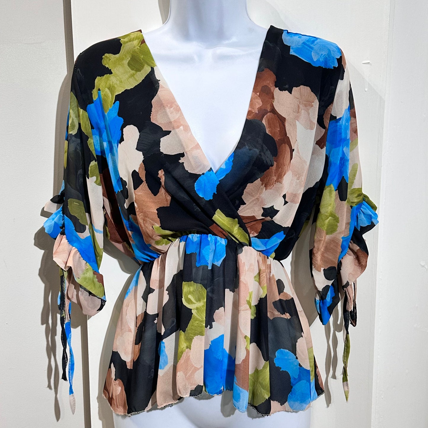 1359 - MULTI COLOURED PRINT TOP (4 COLOURS)