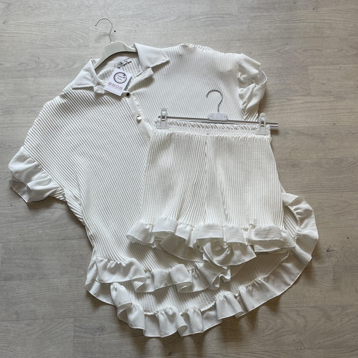 1258 - PLEATED FRILL 2 PIECE SHORT SET