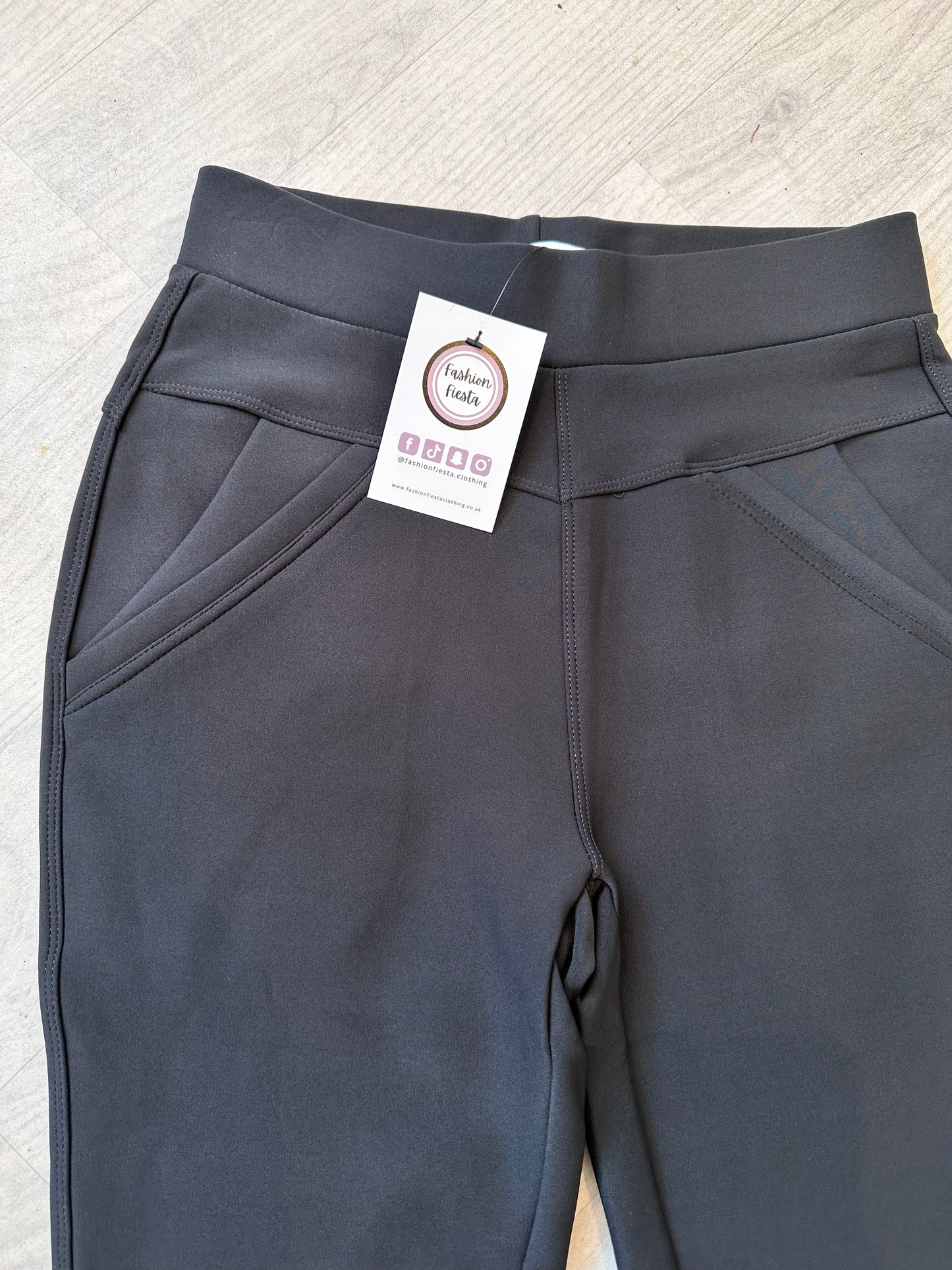 1120 - THICK HIGH WAIST NON SEE THROUGH POCKET LEGGINGS (3 COLOURS)