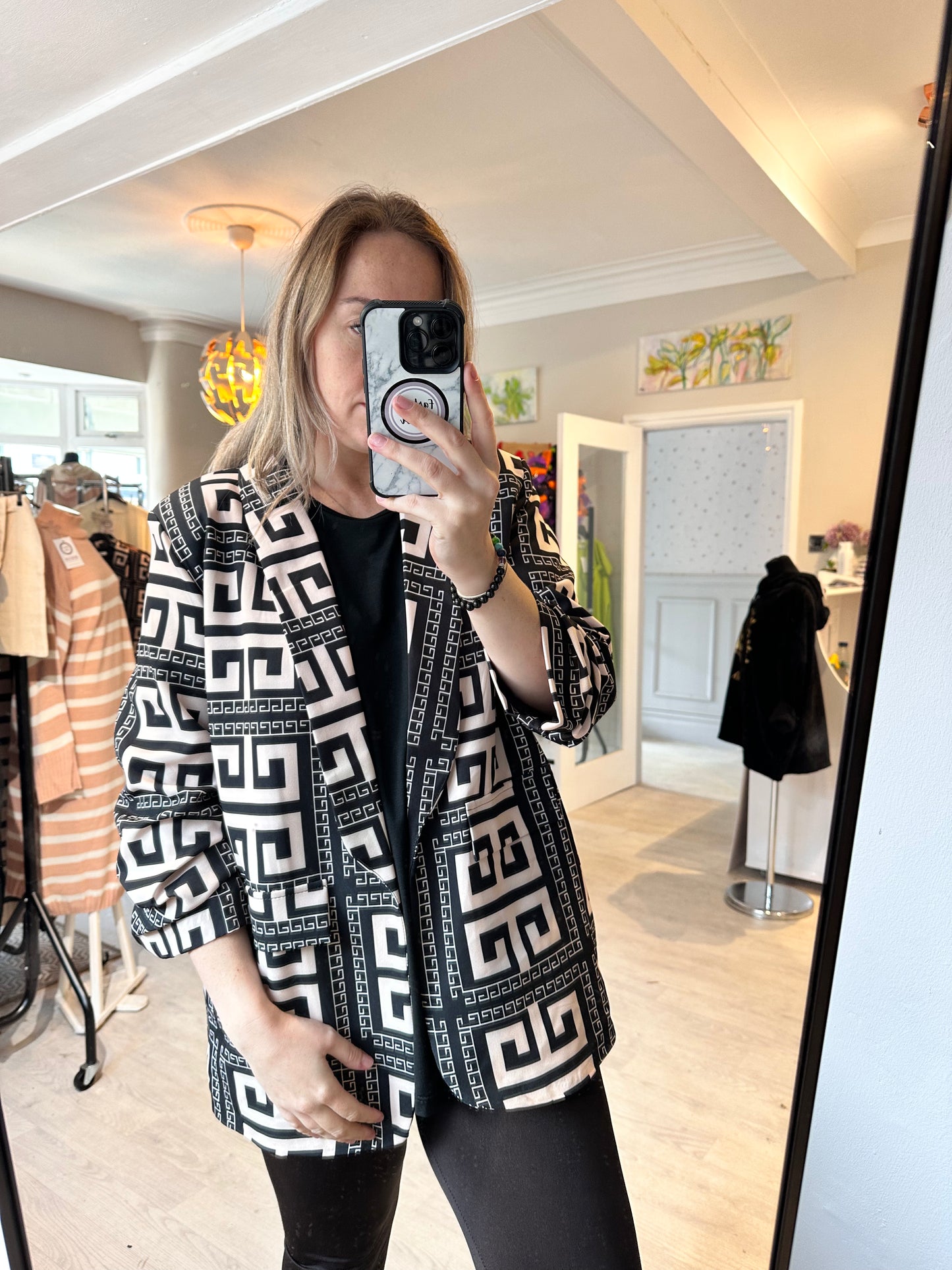 1404 - F INSPIRED BLAZER