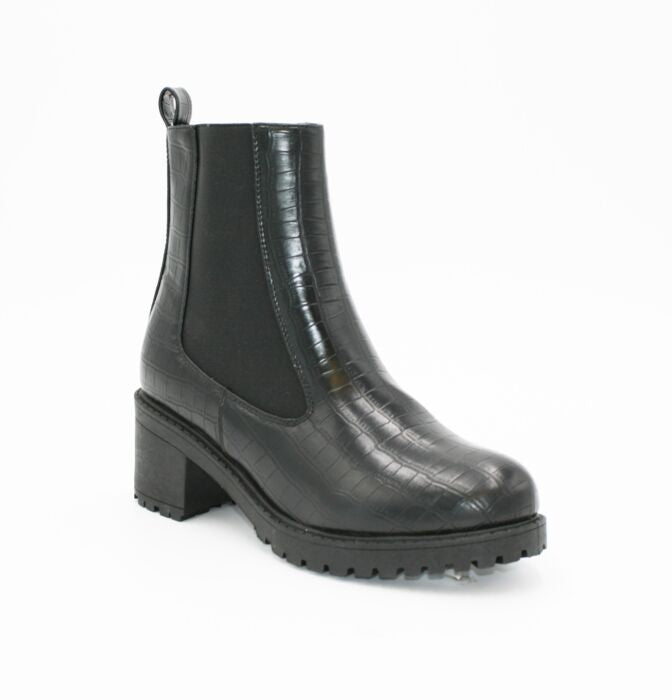 S1004 - BLACK CROC BOOTS