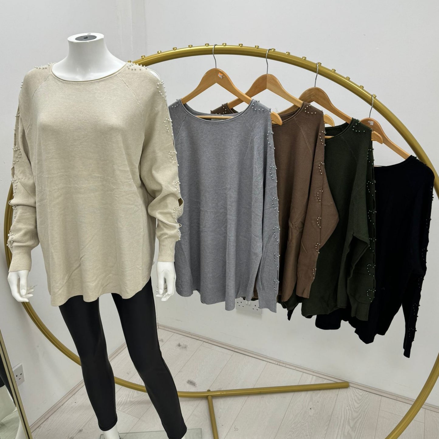 1451 - HEART PEARL CUT OUT SLEEVE JUMPER