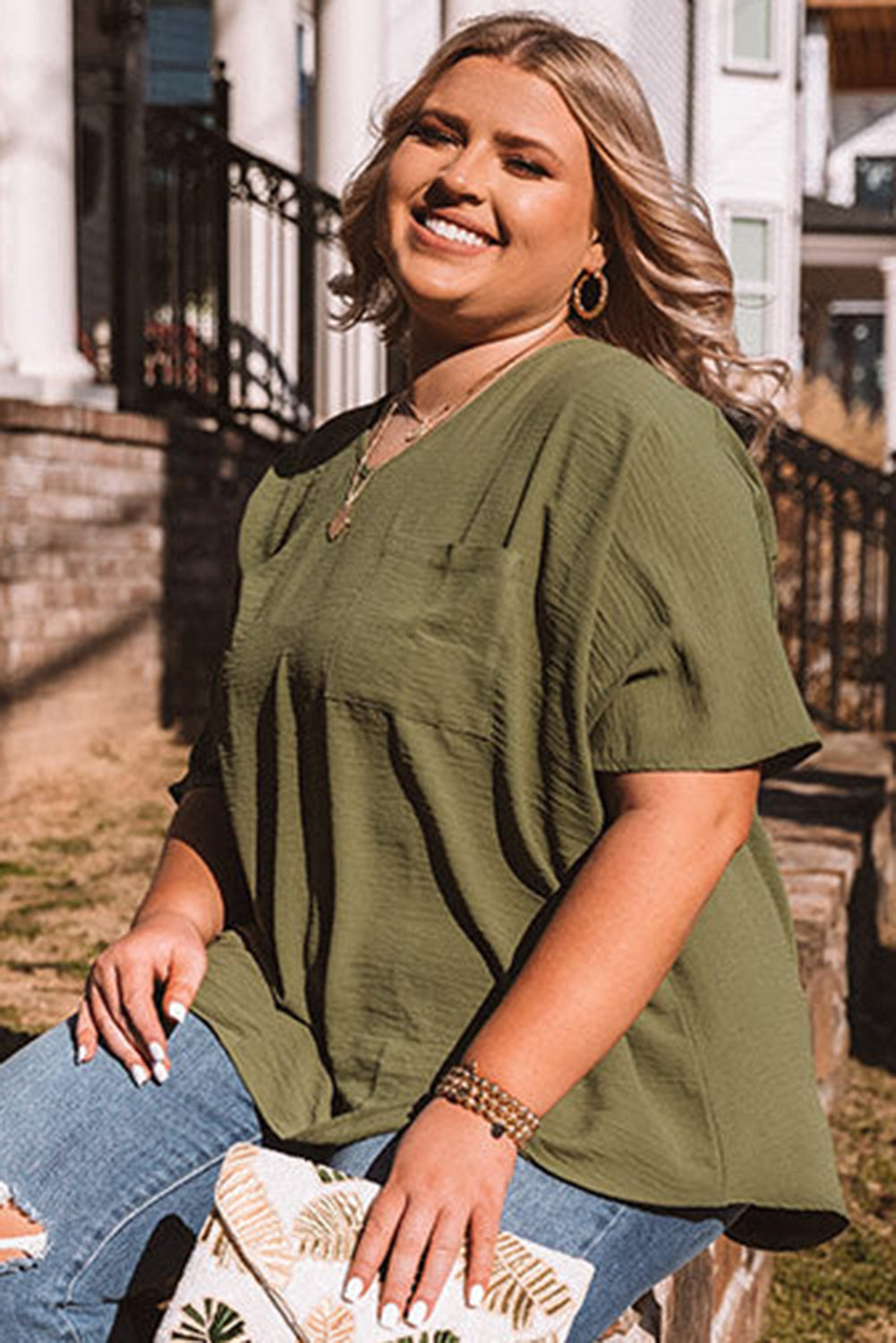 Pink Textured Half Sleeve V Neck Plus Size T Shirt with Chest Pocket