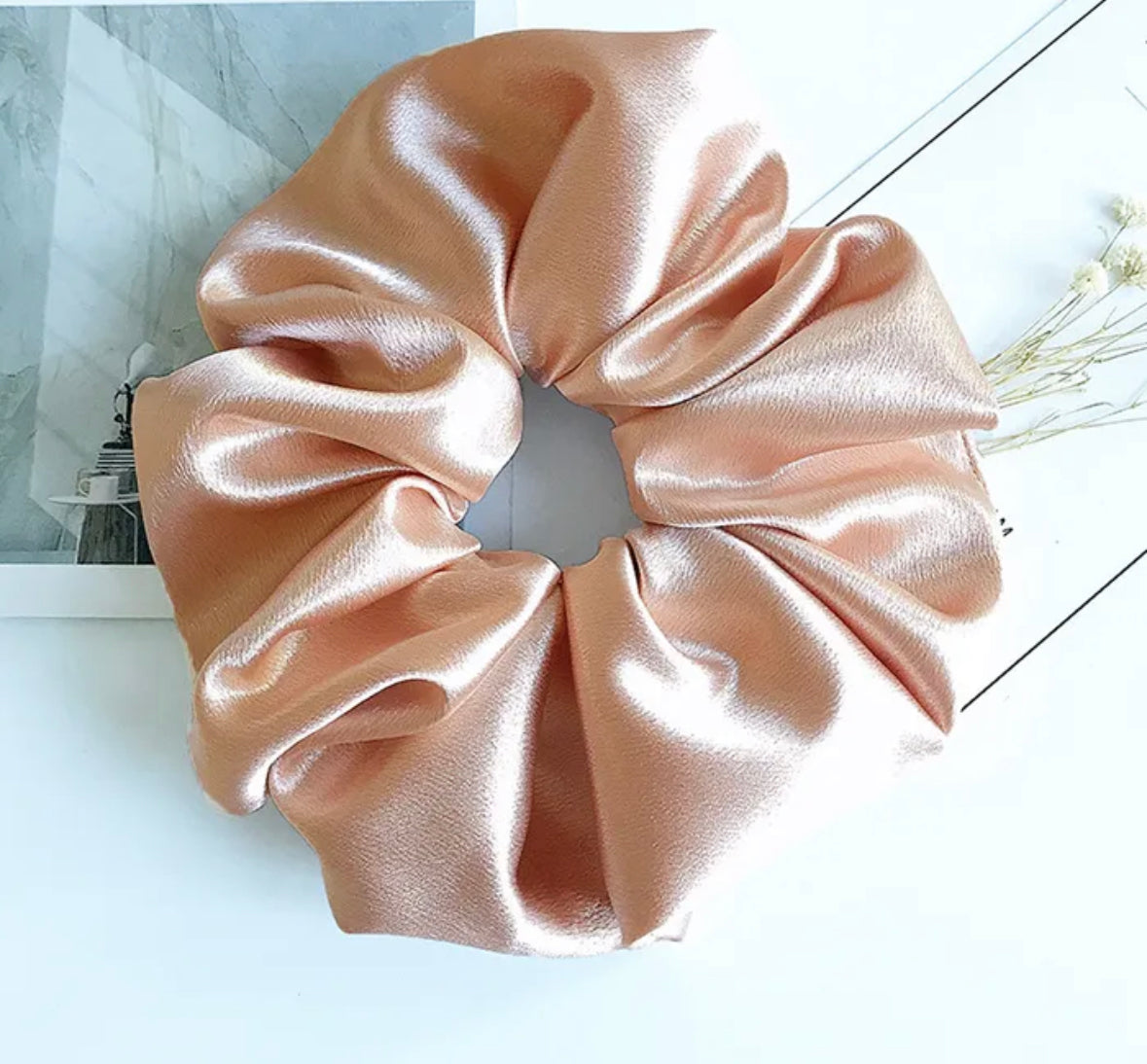 *PRE-ORDER* A057 - Scrunchie