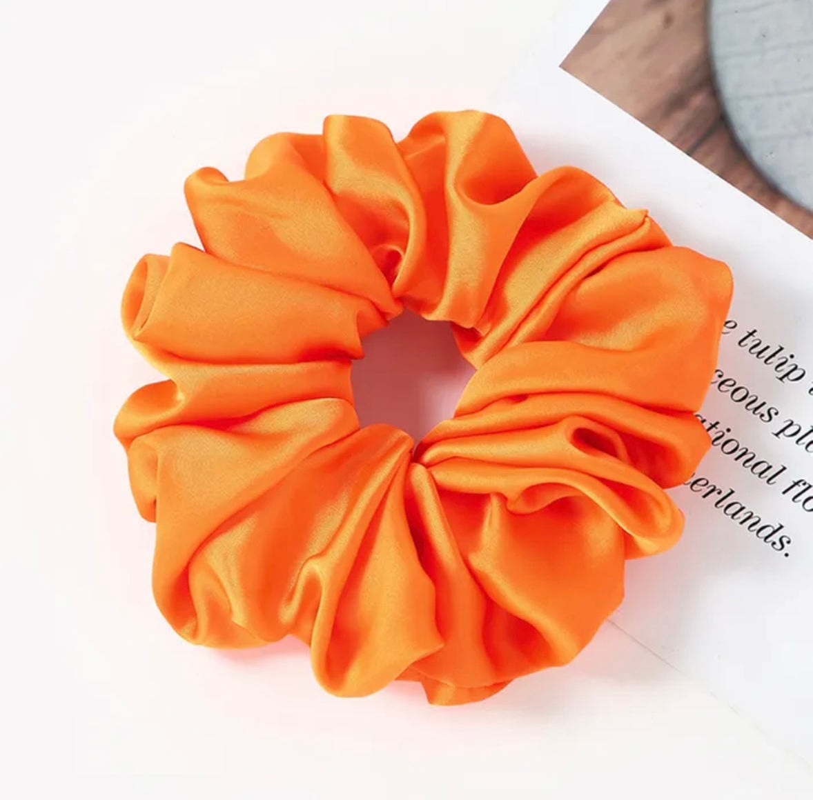 *PRE-ORDER* A057 - Scrunchie