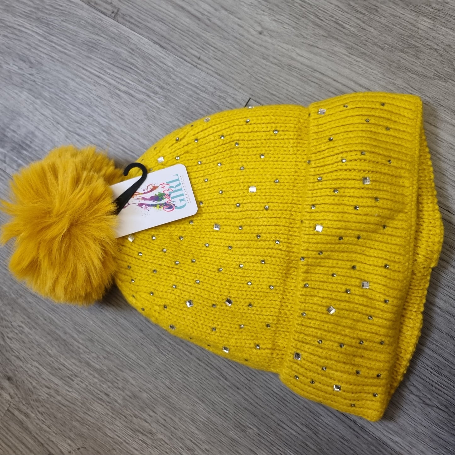 A088 - Sparkle Fleece Lined Fur Bobble Hat