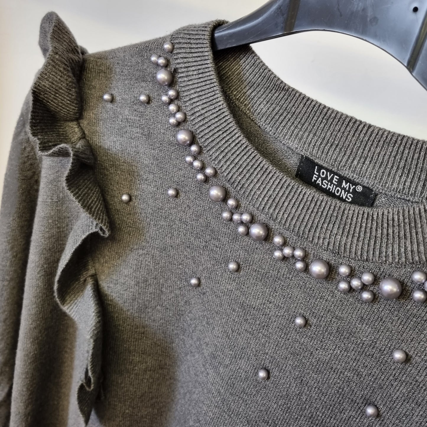 1491 - PEARL FRILL JUMPER