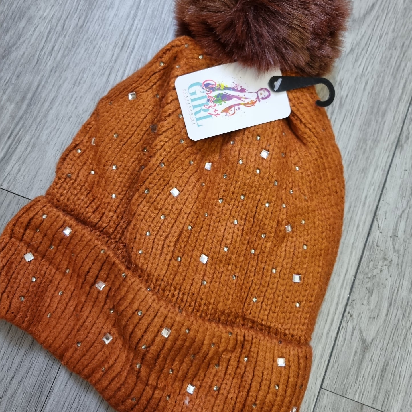 A088 - Sparkle Fleece Lined Fur Bobble Hat