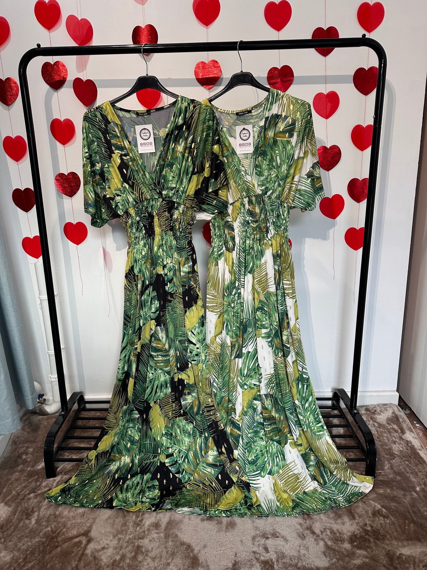1554 - LEAF PATTERN BATWING MAGIC MAXI DRESS