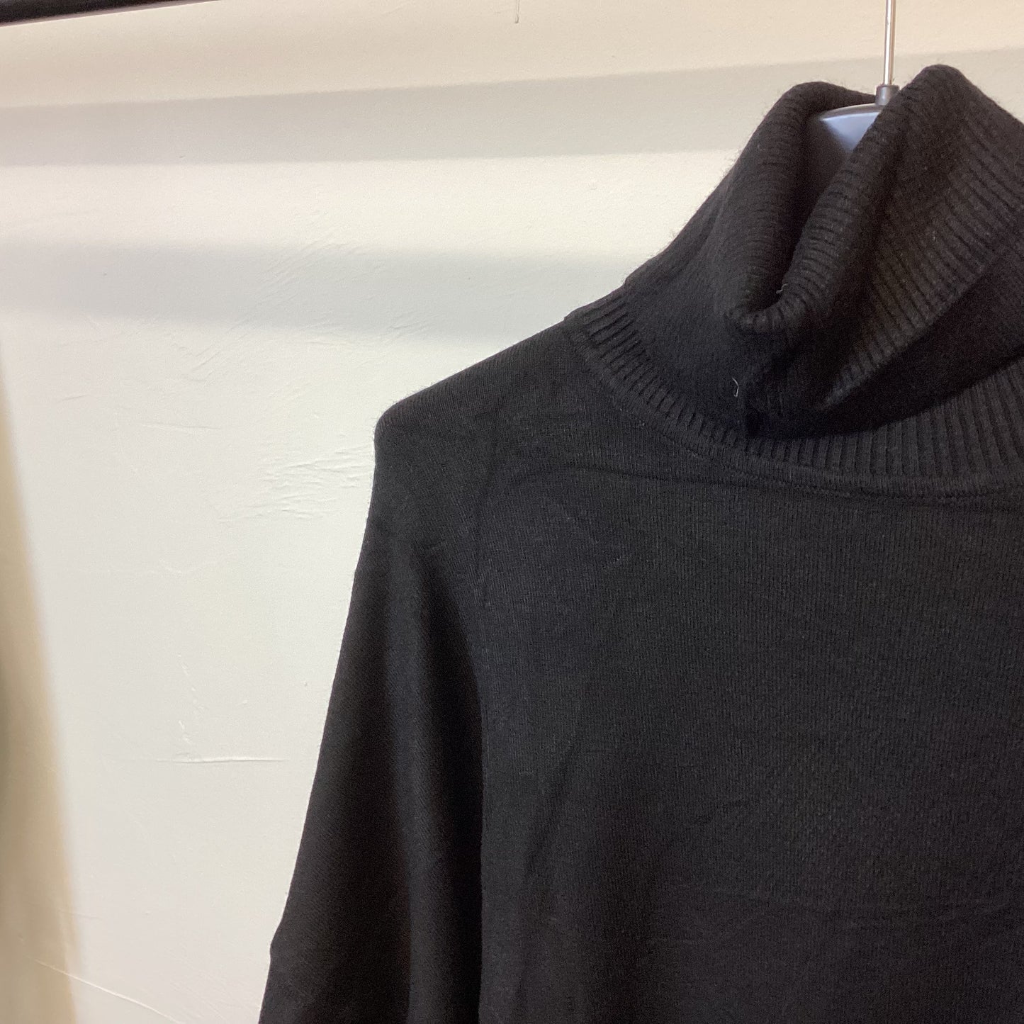1857 - Turtle neck Long Oversized Jumper