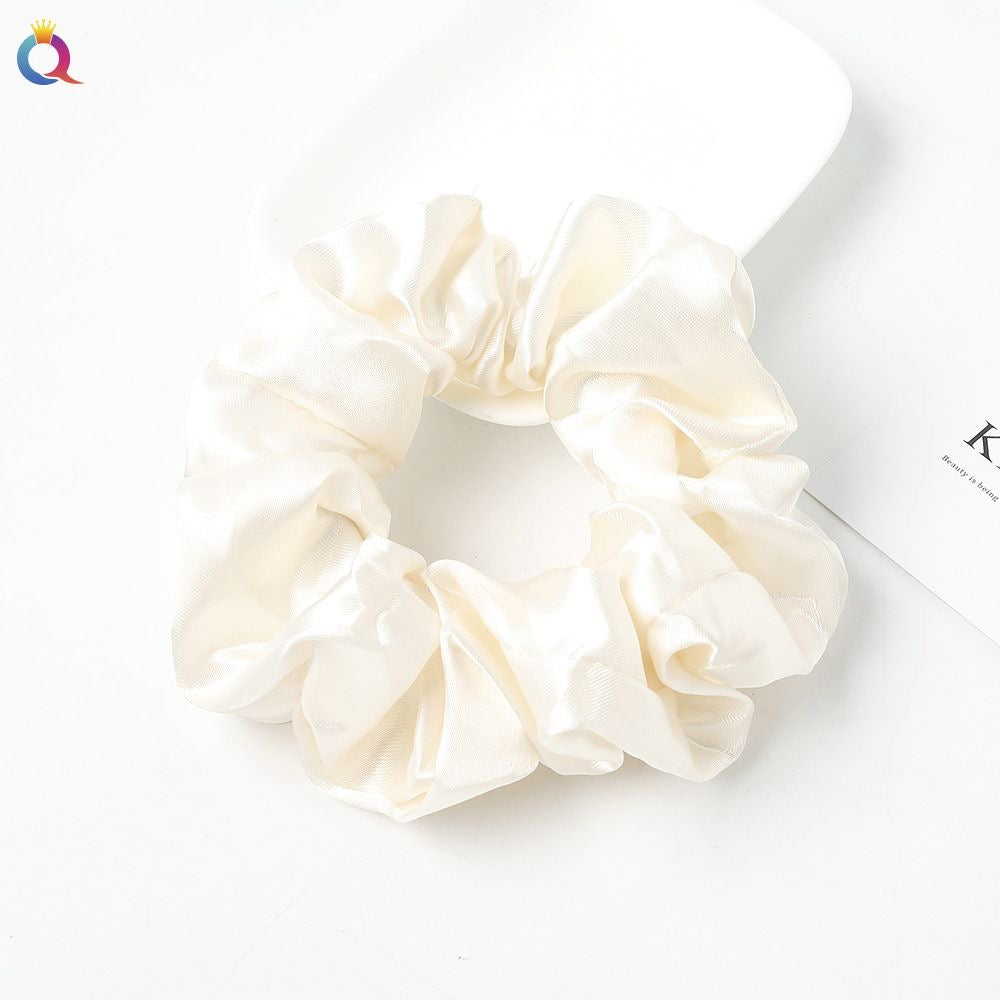 A019 - MEDIUM SCRUNCHIE